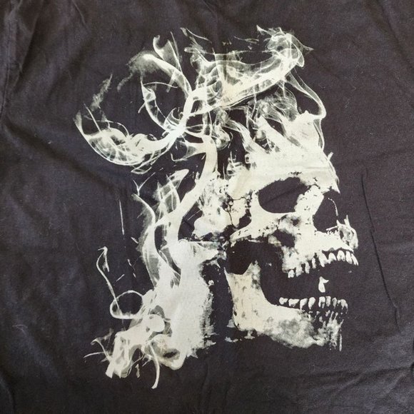 Action Apparel T-Shirt Men's Size M Black Short Sleeve Skull Print - Picture 2 of 6